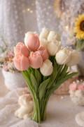 Tulip stem Candle